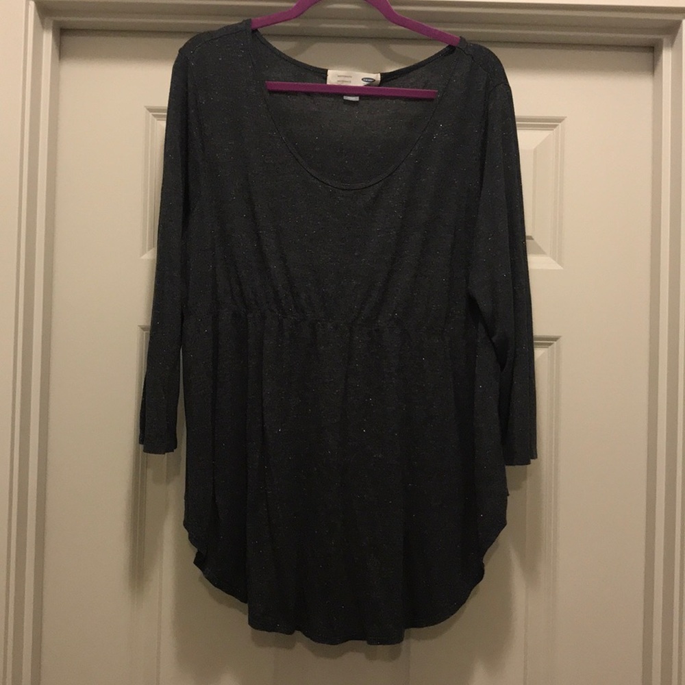 Old Navy Shimmer Maternity 3/4 Top